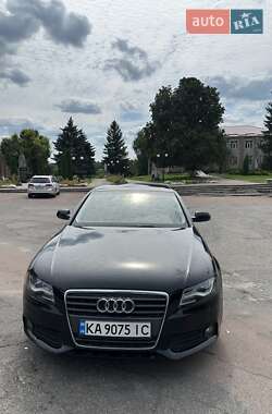 Седан Audi A4 2010 в 