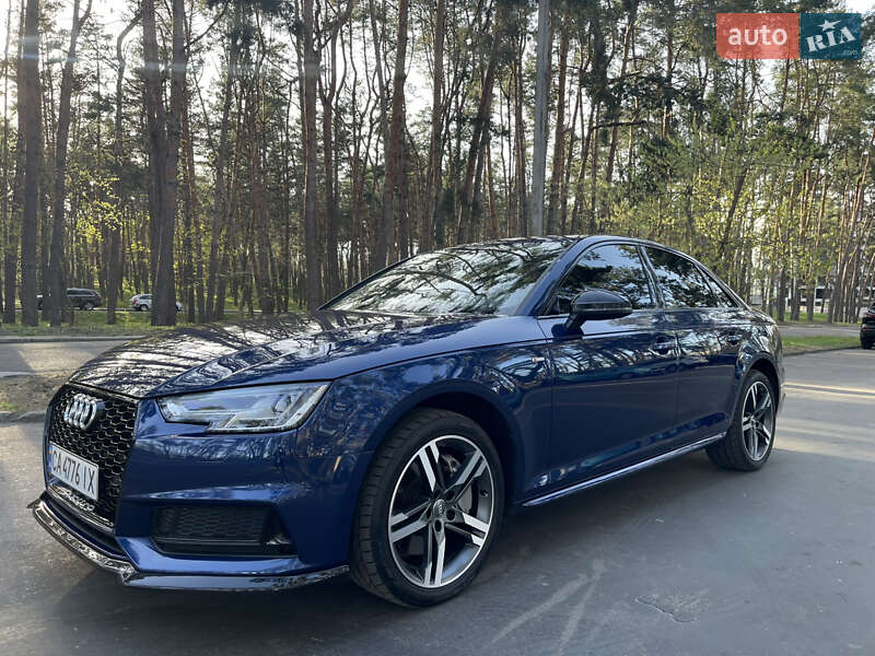 Седан Audi A4 2017 в Киеве
