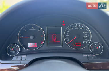 Седан Audi A4 2005 в 