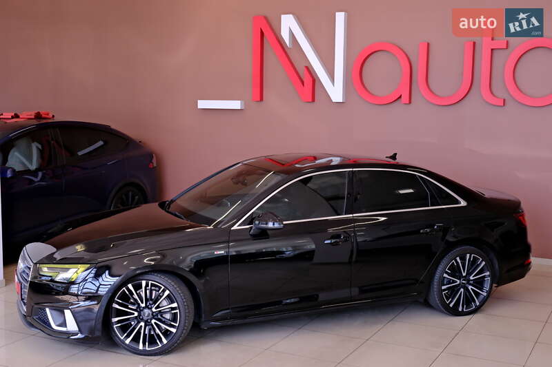Седан Audi A4 2019 в Одессе
