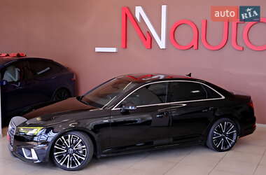 Седан Audi A4 2019 в 