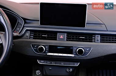 Седан Audi A4 2019 в 