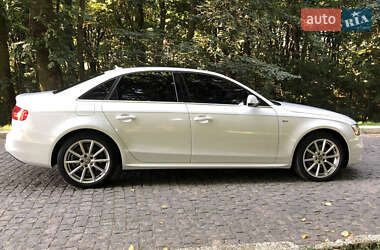Седан Audi A4 2014 в Ивано-Франковске