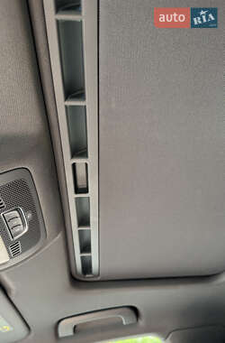 Седан Audi A4 2013 в Днепре