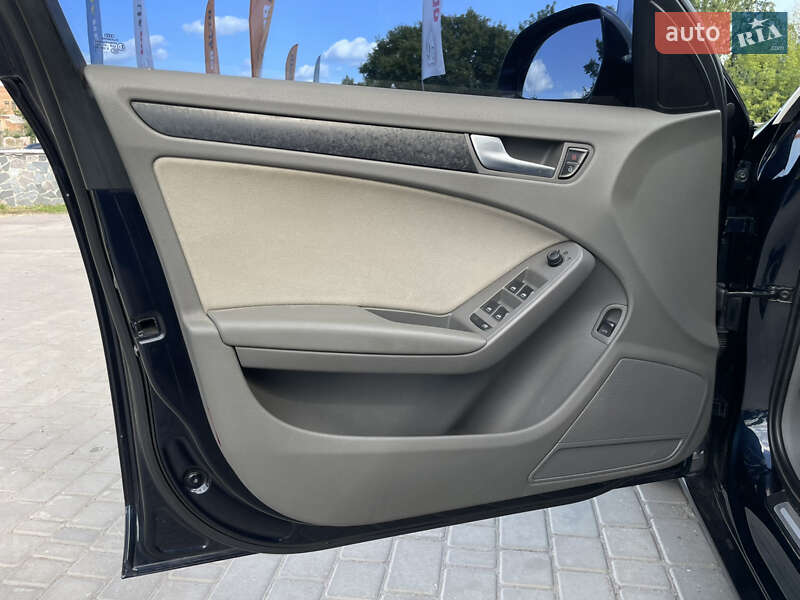 Седан Audi A4 2009 в Бердичеве