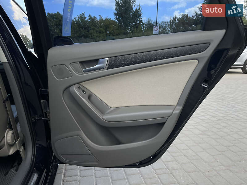 Седан Audi A4 2009 в Бердичеве