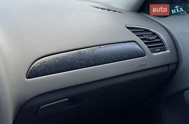 Седан Audi A4 2009 в 