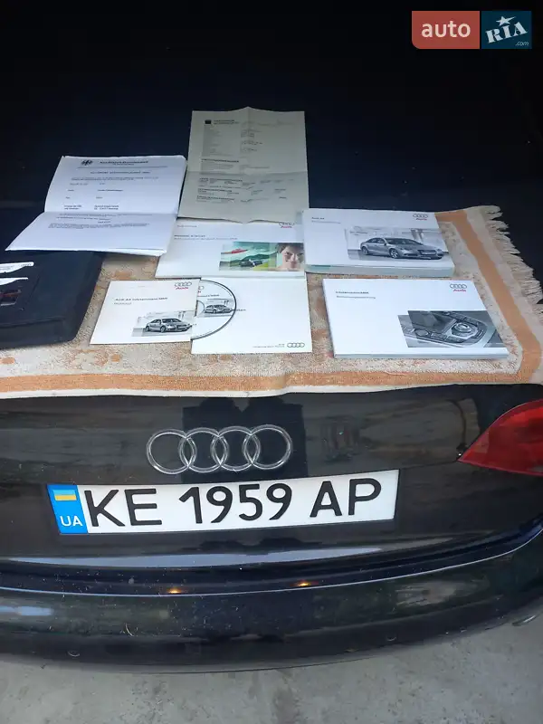 Седан Audi A4 2007 в Одессе документ