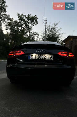 Седан Audi A4 2009 в 