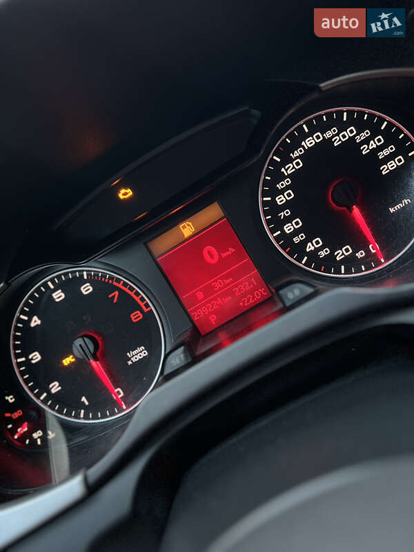 Седан Audi A4 2009 в Буче