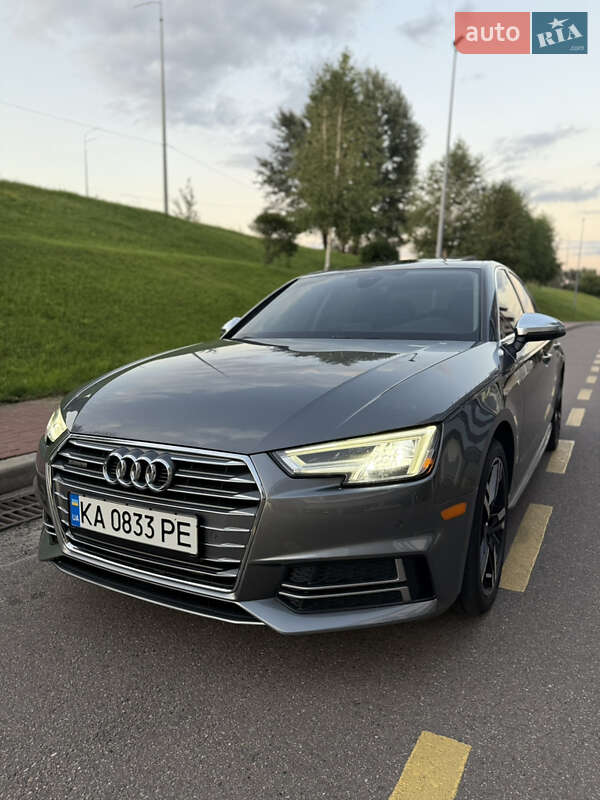 Седан Audi A4 2018 в Киеве фото 6 Седан Audi A4 2018 в Киеве