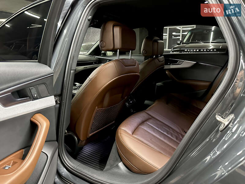 Седан Audi A4 2018 в Харкові