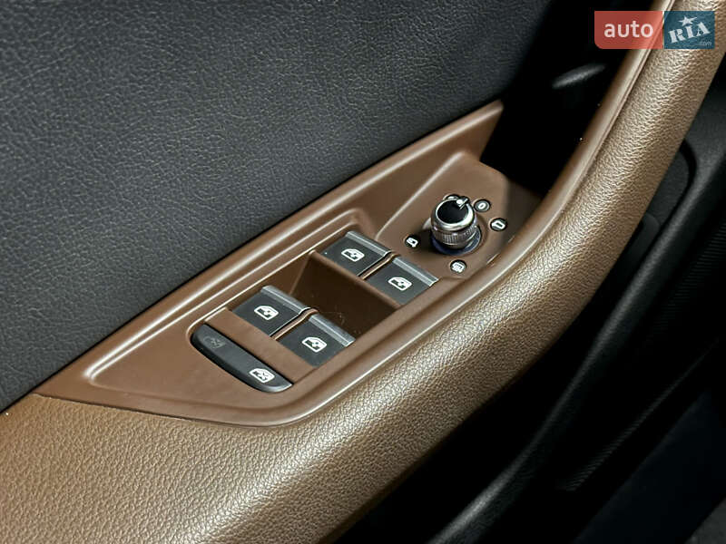 Седан Audi A4 2018 в Харкові