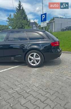 Универсал Audi A4 2014 в 