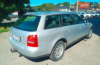 Универсал Audi A4 2000 в 