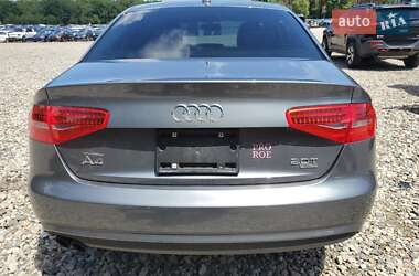 Седан Audi A4 2012 в 