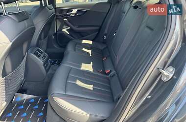 Седан Audi A4 2019 в 