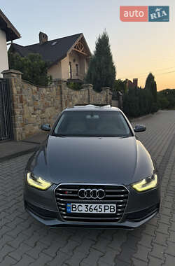 Седан Audi A4 2012 в 