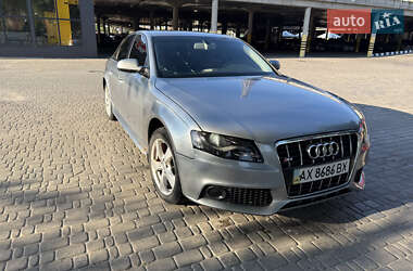 Седан Audi A4 2011 в 