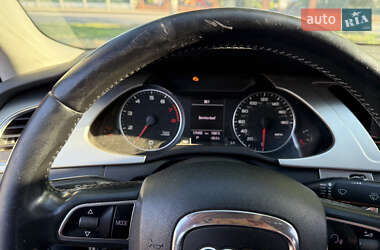 Седан Audi A4 2011 в 