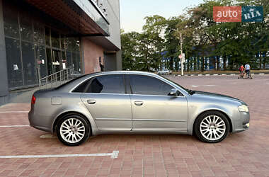 Седан Audi A4 2005 в 