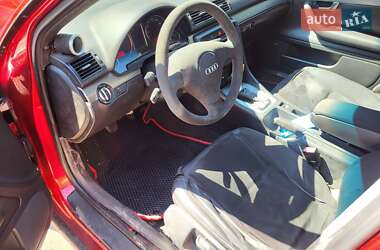 Седан Audi A4 2002 в 