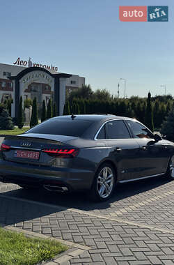 Седан Audi A4 2022 в 