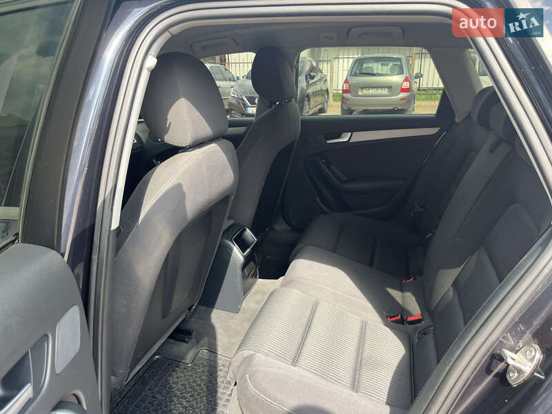 Универсал Audi A4 2013 в Одессе