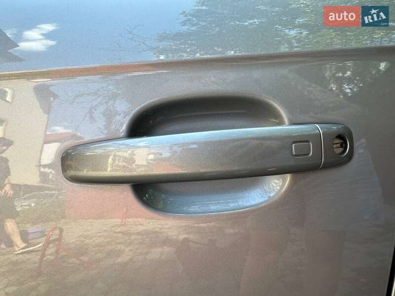 Седан Audi A4 2015 в Львове