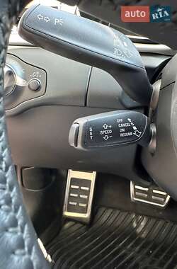 Седан Audi A4 2015 в 