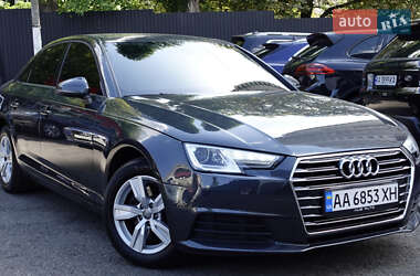 Седан Audi A4 2017 в 