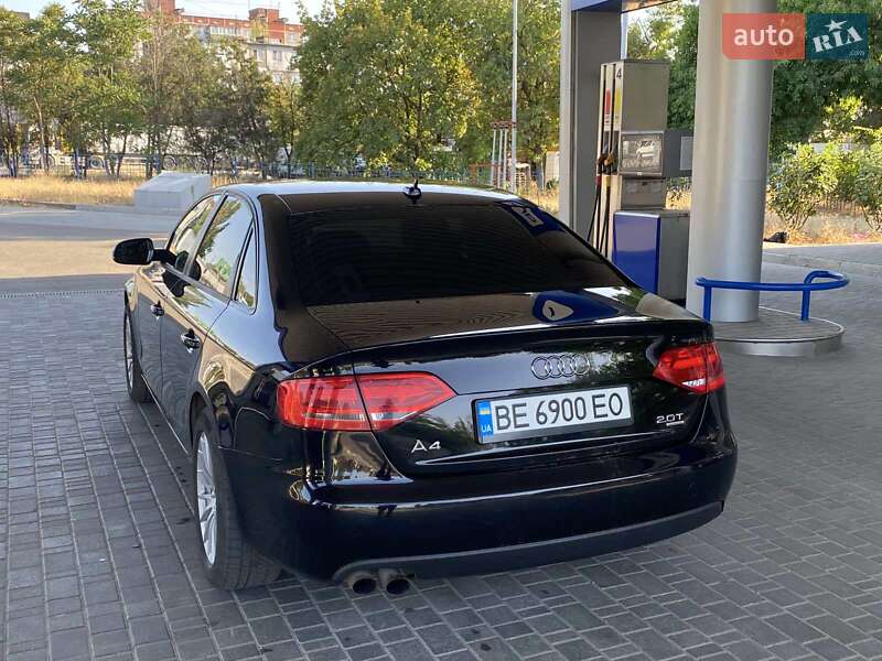 Седан Audi A4 2011 в Николаеве