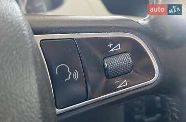 Седан Audi A4 2011 в 