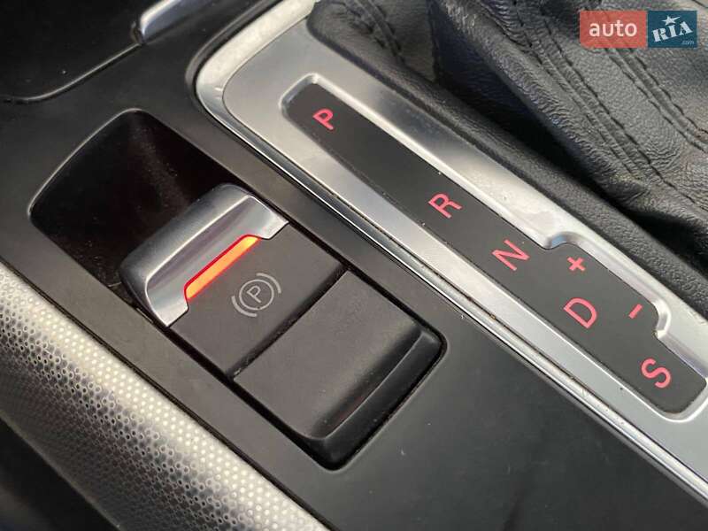 Седан Audi A4 2011 в Николаеве