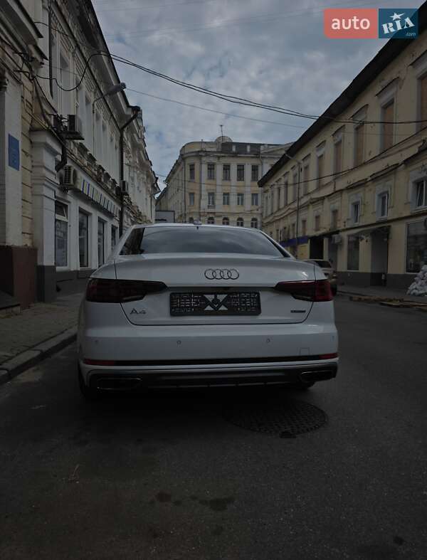 Седан Audi A4 2019 в Харкові