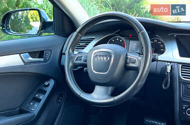 Седан Audi A4 2010 в 