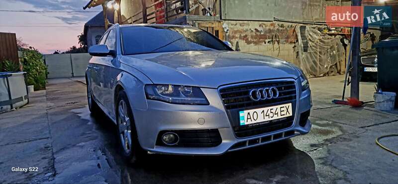 Audi A4 2011