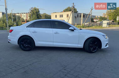 Седан Audi A4 2016 в 