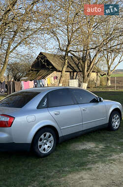 Седан Audi A4 2002 в 