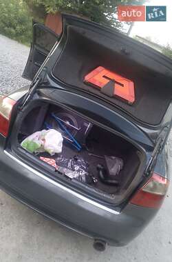 Седан Audi A4 2001 в 