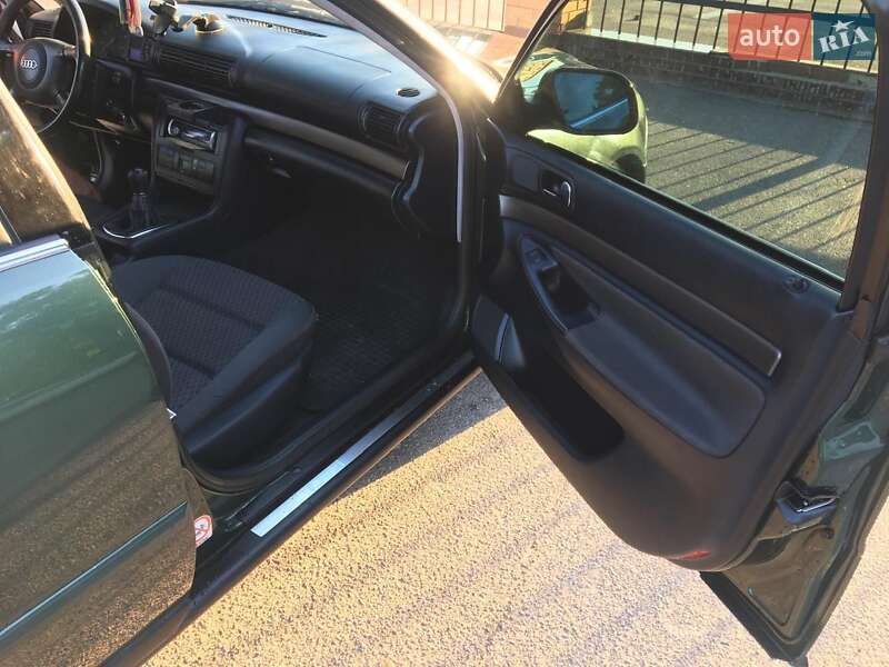 Седан Audi A4 2000 в Александрие фото 10 Седан Audi A4 2000 в Александрие