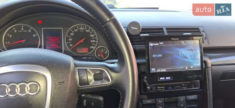 Седан Audi A4 2002 в Днепре