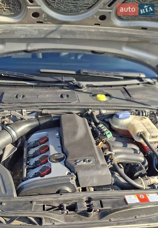 Седан Audi A4 2002 в Днепре