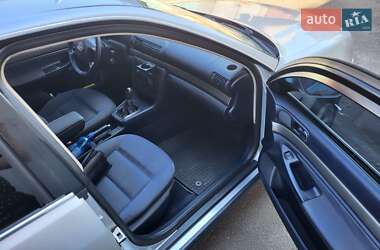 Седан Audi A4 1999 в 