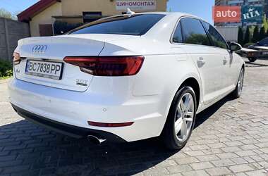 Седан Audi A4 2016 в Львове