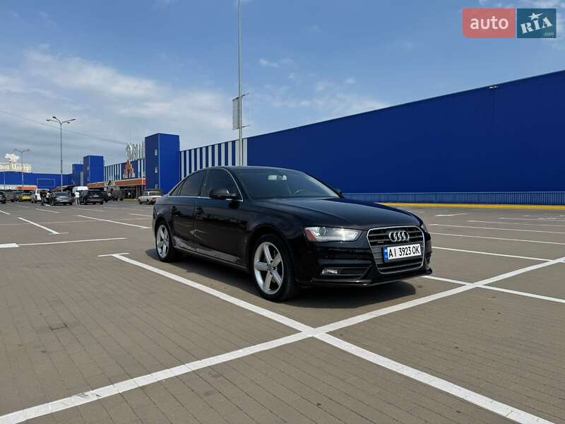 Седан Audi A4 2012 в Сумах