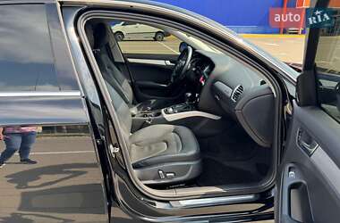 Седан Audi A4 2012 в 