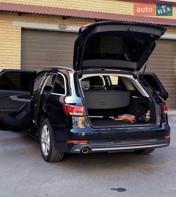 Универсал Audi A4 2017 в Тернополе