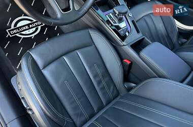 Седан Audi A4 2021 в 
