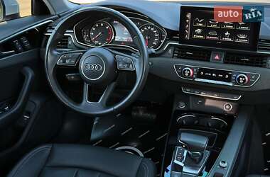 Седан Audi A4 2021 в 